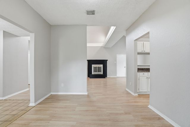 512 Buttercup Trail, Mesquite, TX 75149