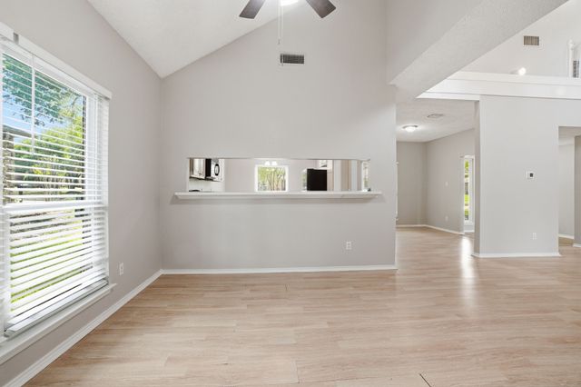 512 Buttercup Trail, Mesquite, TX 75149