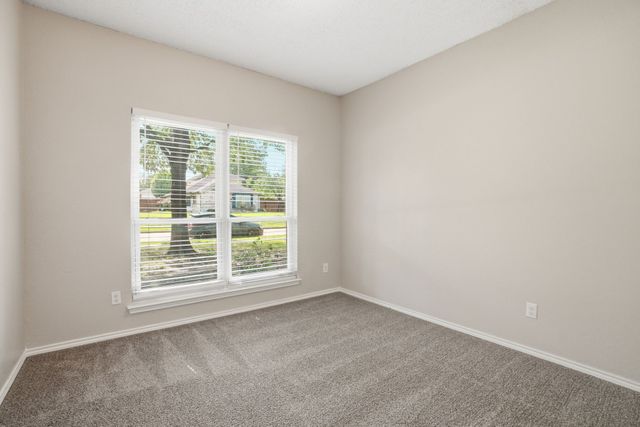 512 Buttercup Trail, Mesquite, TX 75149
