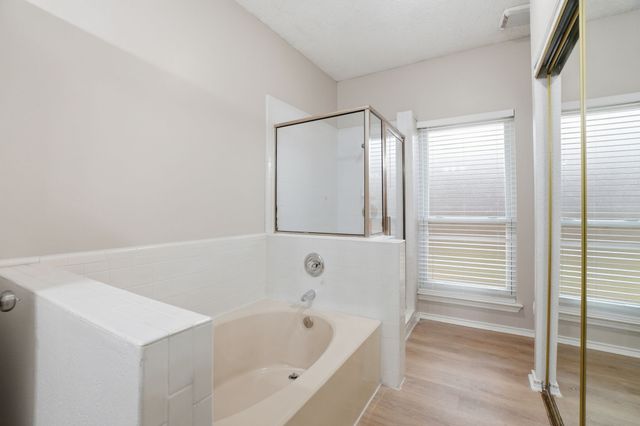 512 Buttercup Trail, Mesquite, TX 75149