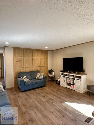 149 Transit Road, Jesup, GA 31545