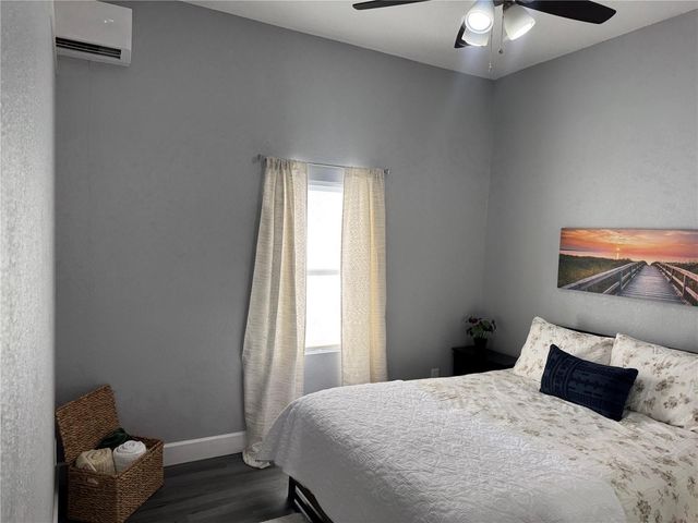 2510 W MAIN STREET Unit B, Tampa, FL 33607