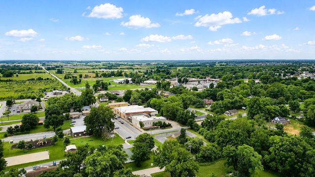 362 N Main Street, Centerton, AR 72719