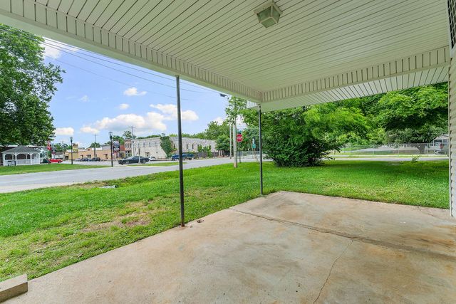 362 N Main Street, Centerton, AR 72719