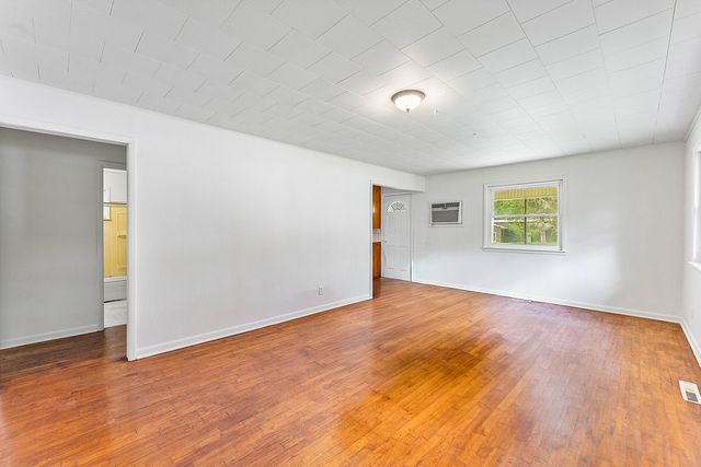 362 N Main Street, Centerton, AR 72719