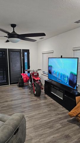 13115 Avenue 80, Pixley, CA 93256