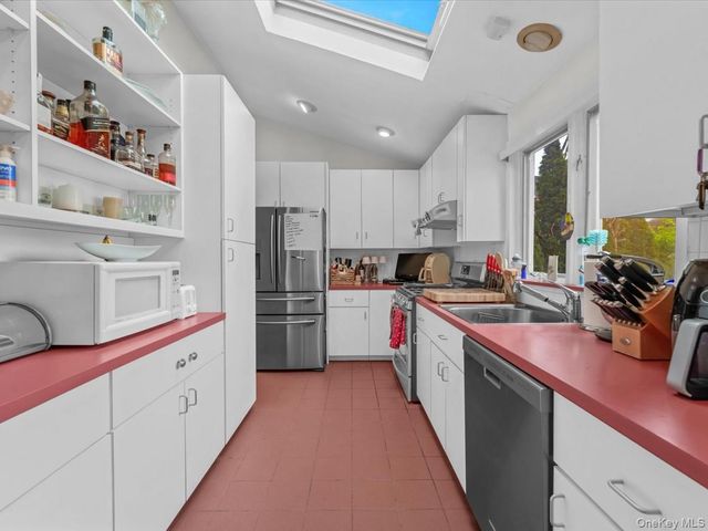 47-11 Belmont Road, Great Neck, NY 11020