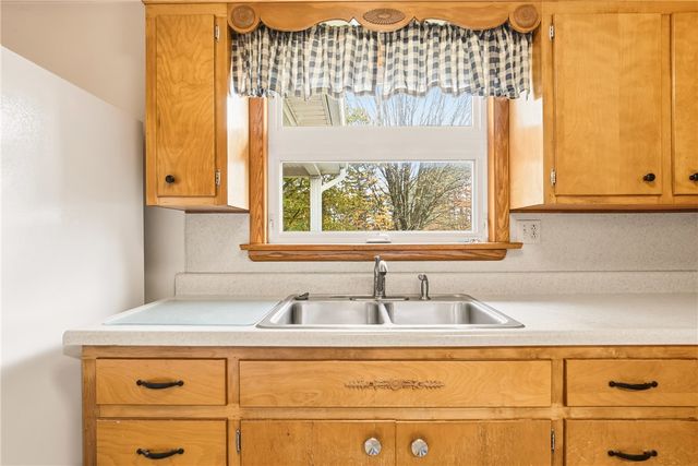 137 Albert Street, Somerset Twp, PA 15541