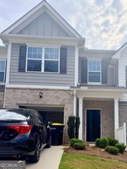 85 Chastain Circle, Newnan, GA 30263