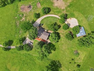 4444 NW Menoken RD, Topeka, KS 66618