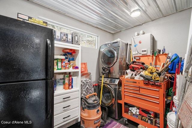 411 Pine Street, Mullan, ID 83846