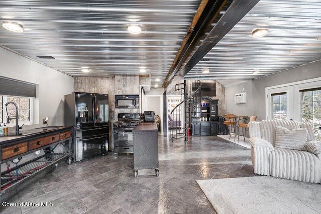 411 Pine Street, Mullan, ID 83846