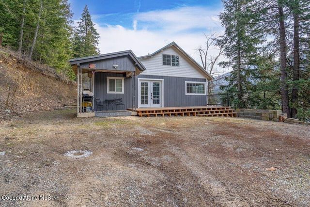 411 Pine Street, Mullan, ID 83846