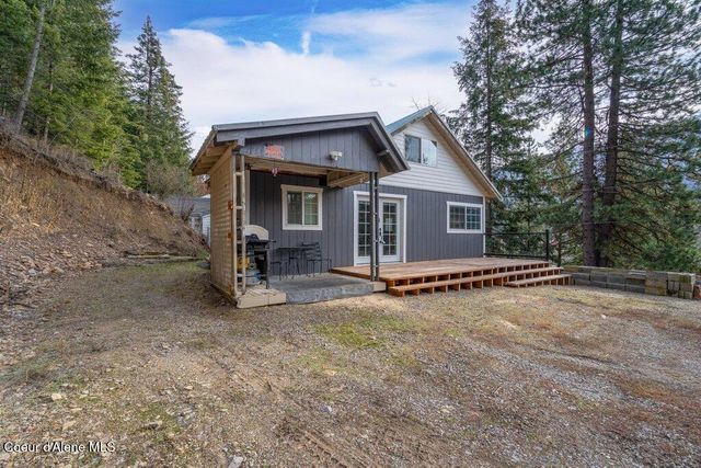 411 Pine Street, Mullan, ID 83846