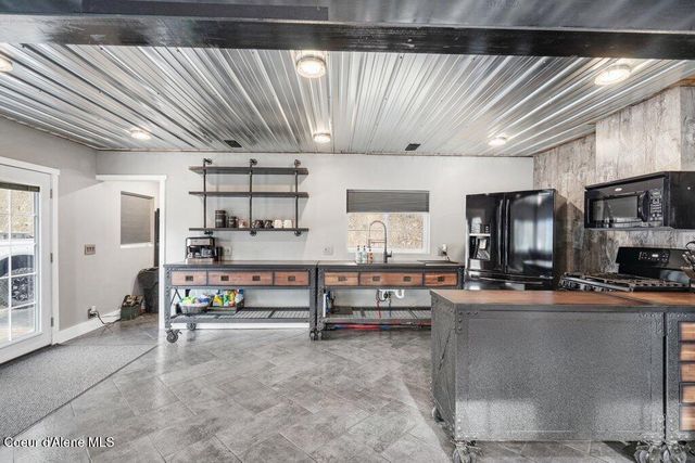 411 Pine Street, Mullan, ID 83846