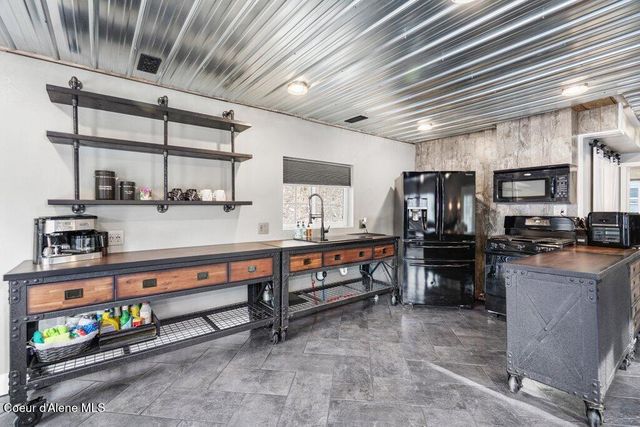 411 Pine Street, Mullan, ID 83846