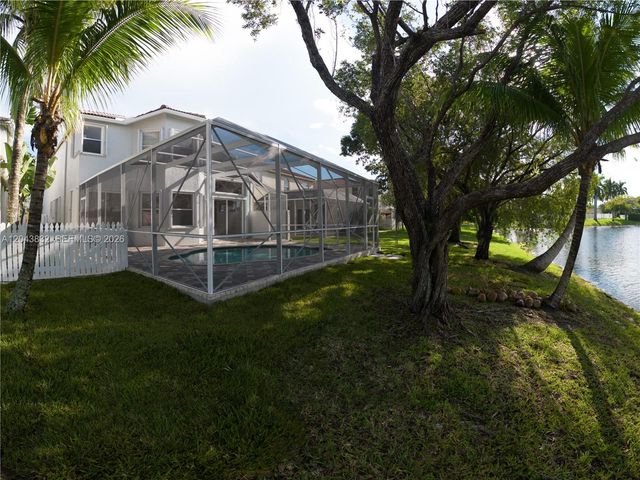 15341 NW 4 ST, Pembroke Pines, FL 33028