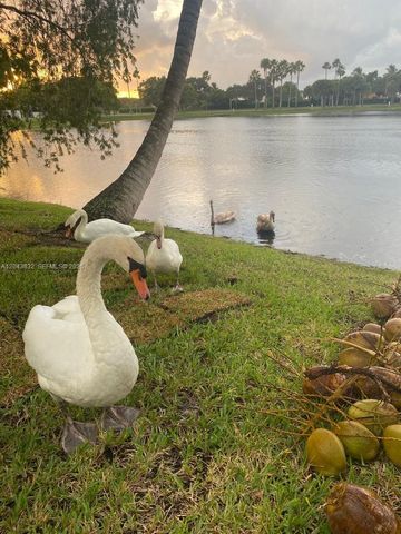 15341 NW 4 ST, Pembroke Pines, FL 33028