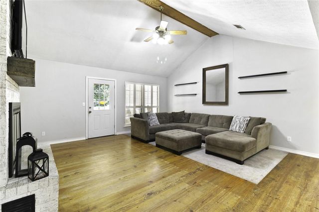 526 Pebble Creek, Livingston, TX 77351