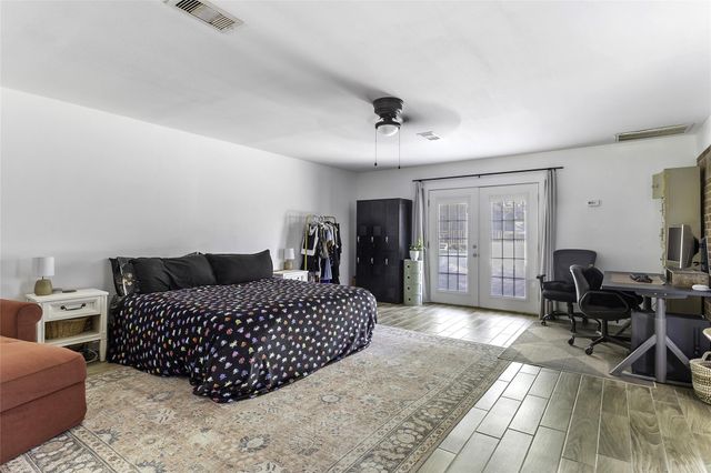 526 Pebble Creek, Livingston, TX 77351