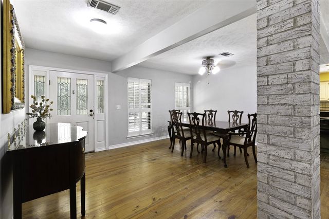 526 Pebble Creek, Livingston, TX 77351