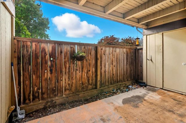 355 Parkview Ter D1, Vallejo, CA 94589