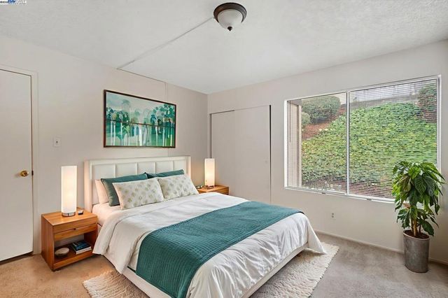 355 Parkview Ter D1, Vallejo, CA 94589