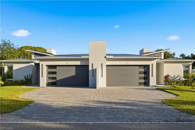 711 91st AVE N, Naples, FL 34108