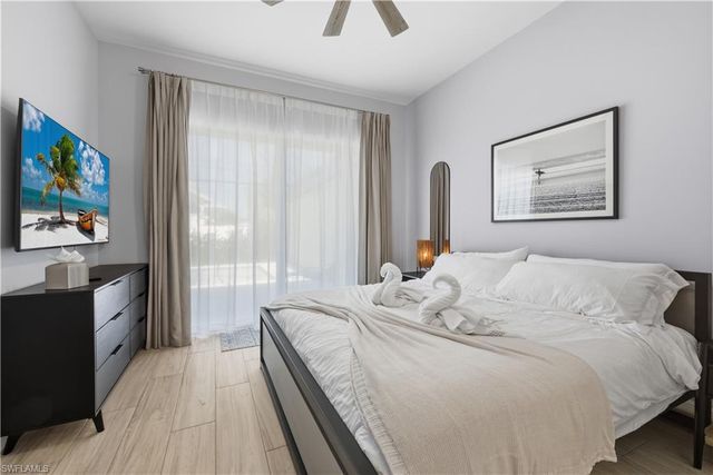 711 91st AVE N, Naples, FL 34108