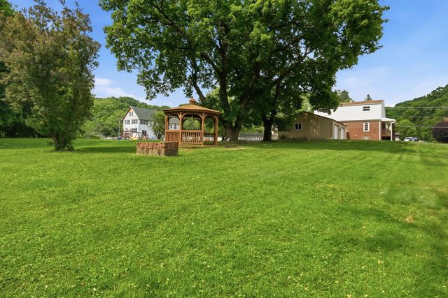 3747 Bull Creek ROAD, Fawn Twp, PA 15084