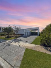 16582 S Botaniko Dr S, Weston, FL 33326