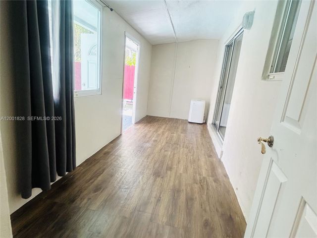 131 NW 57th Street 131, Oakland Park, FL 33309