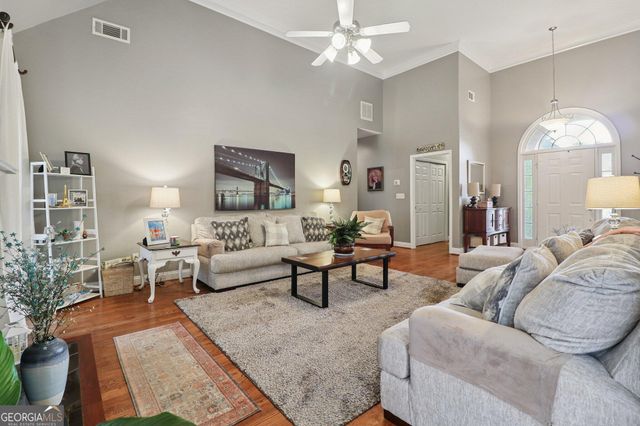 3792 Falls Trail, Winston, GA 30187