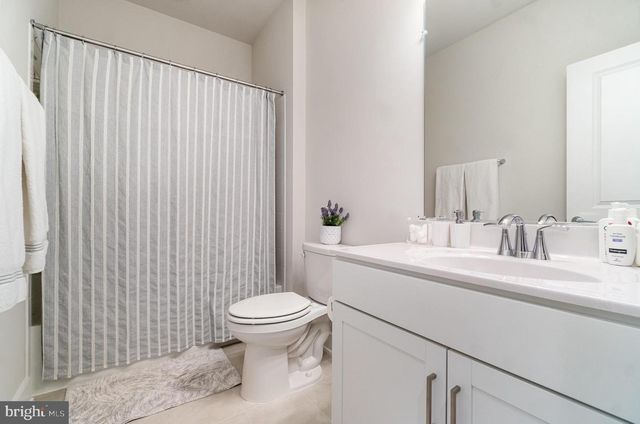 17246 TURNSTONE DR, Dumfries, VA 22026