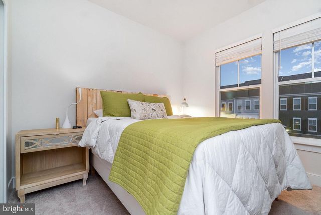 17246 TURNSTONE DR, Dumfries, VA 22026