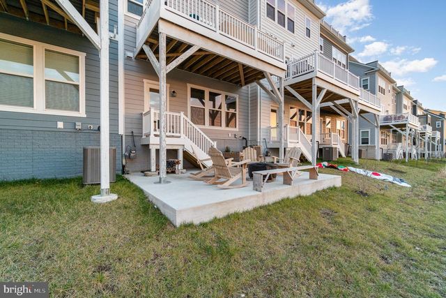 17246 TURNSTONE DR, Dumfries, VA 22026