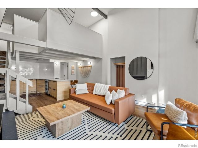 1920 Ski Time 211, Steamboat Springs, CO 80487