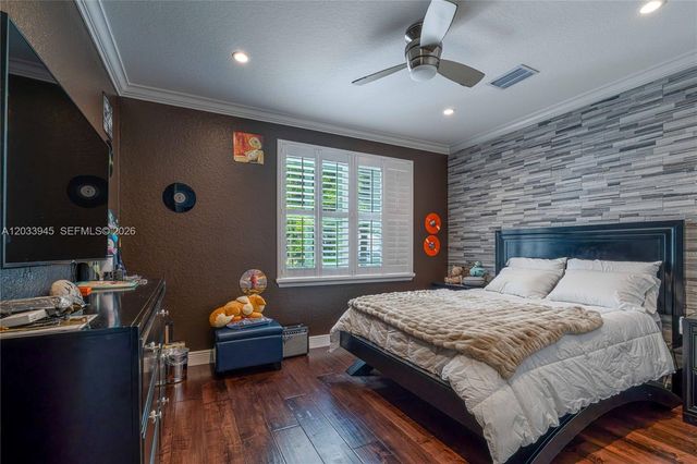 15253 SW 40th St 0, Davie, FL 33331