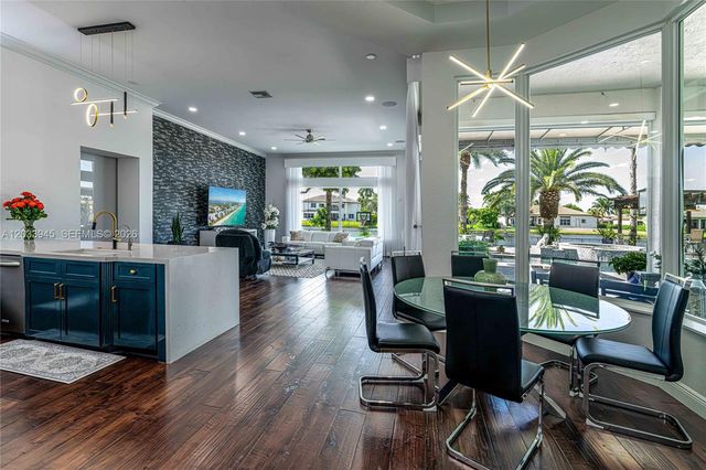 15253 SW 40th St 0, Davie, FL 33331