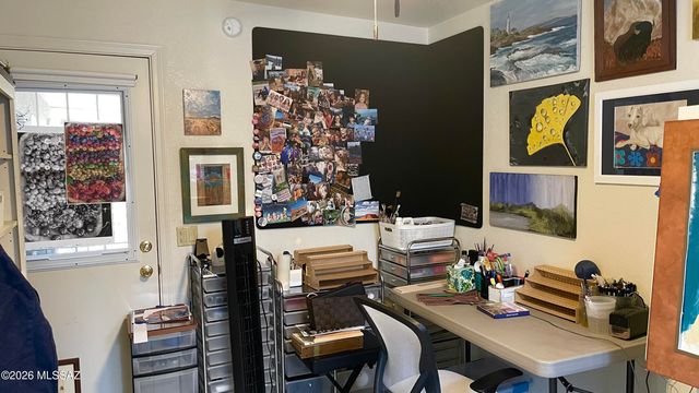 55 N Wellspring Drive, Green Valley, AZ 85614