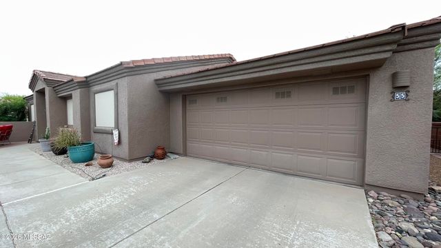 55 N Wellspring Drive, Green Valley, AZ 85614