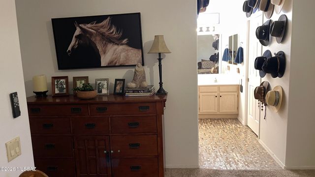 55 N Wellspring Drive, Green Valley, AZ 85614