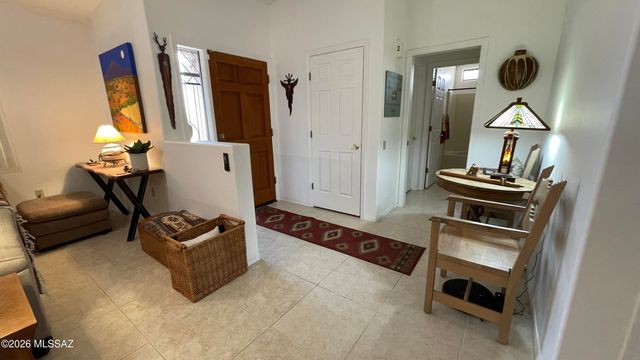 55 N Wellspring Drive, Green Valley, AZ 85614
