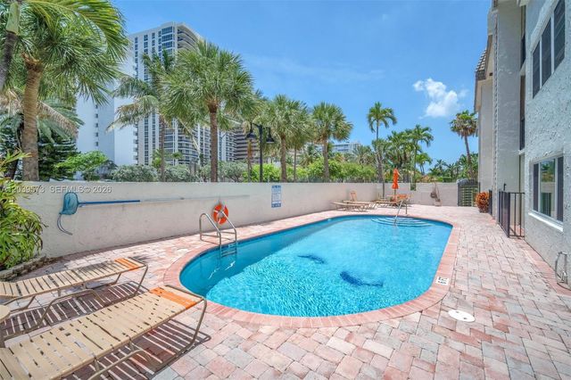 4143 N Ocean Boulevard 208, Fort Lauderdale, FL 33308