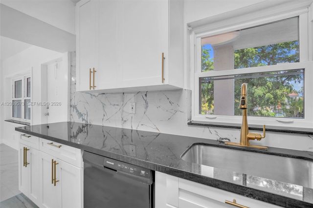 4143 N Ocean Boulevard 208, Fort Lauderdale, FL 33308