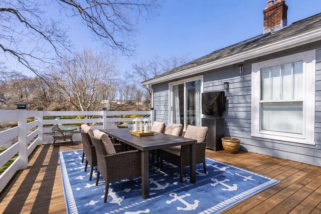 167-169 Walker Rd, Swampscott, MA 01907