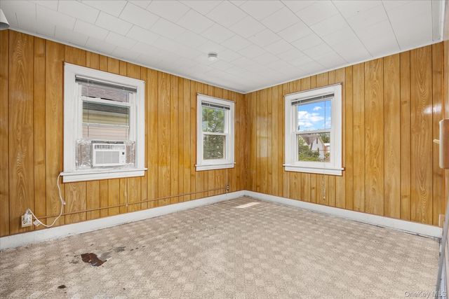 8973 215th Street, Queens Village, NY 11427