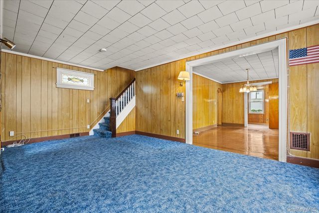 8973 215th Street, Queens Village, NY 11427