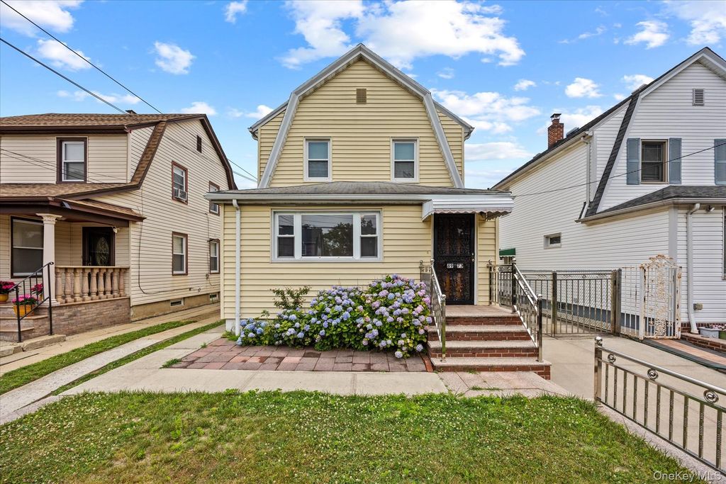 8973 215th Street, Queens Village, NY 11427