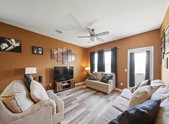 4823 Highland Springs Drive, Richmond, TX 77469